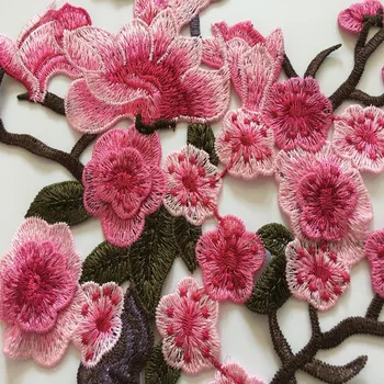 3D Peach Blossom Plūmju Izšūšana Šūšanas Ziedu Plāksteris Svārki Kāzu Kleitu Apdare DIY Aplikācijas Skaistumu Meitene Modes Drukāšana