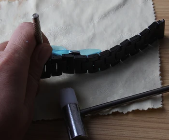 Atsevišķu Saites Keramikas Granulas, Graudi, lai paplašinātu garums Watchbands Skatīties Piederumu veikalā, izmantojot rīkus, 22mm black īpaša