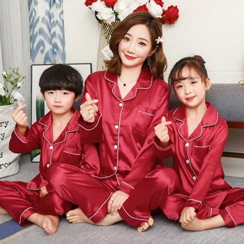 Augstums Kvalitāti Ģimenes Saskaņojot Tērpiem Māmiņa Bērnu Pidžamas Komplekts Zīda Ģimenes Drēbes Soild Māmiņa un Man Drēbes Satīna Sleepwear Uzvalks