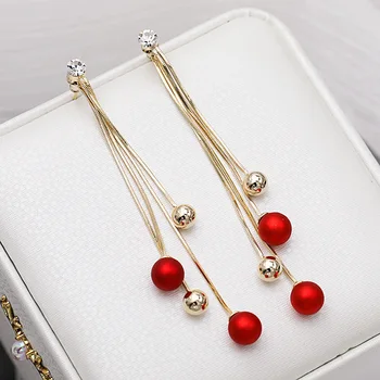 Balts sarkans imitētu pērle ilgi pušķis auskari sievietēm piederumi, zelta krāsas metāla lodītes ķēdes earings modes rotaslietas