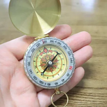 G50 Kabatas Pulksteņu Gaismas Kompass Ar Vāciņu Āra Kempings, Pārgājieni Navigācijas Misiņa Kompass Pulksteņi Retro Antīko Keychain