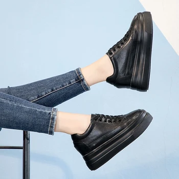 Yiluan Ādas palielināt sieviešu kurpes muffin apakšā ikdienas apavi 2019. gada rudenī jaunā versija savvaļas modes sieviešu kurpes apavi